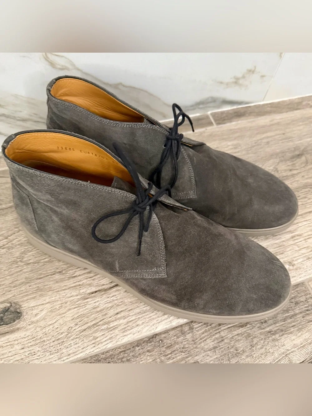 Magnanni Men\'s Suede Chukka Boots in Charcoal Lace Up Sz 8.5M Magnanni Mens Boots - 10.5 - worn once main image 3